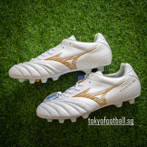 Mizuno Monarcida Neo III Wide Elite 'Bright Gold Pack' p1ga262150