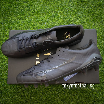Mizuno Alpha 2 JAPAN Ltd Innovation Pack P1GA255600 | TOKYO FOOTBALL