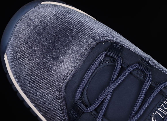 Nike Air Jordan 11 "Midnight Navy"
