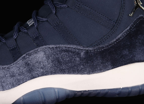 Nike Air Jordan 11 "Midnight Navy"