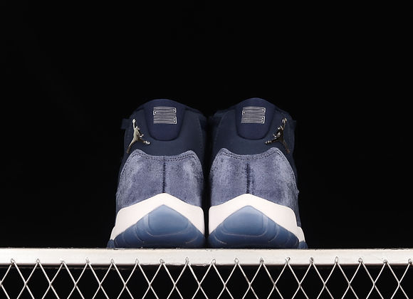 Nike Air Jordan 11 "Midnight Navy"
