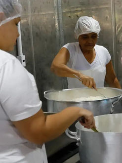 Educação abre processo seletivo para contratação de cozinheiras da rede municipal.