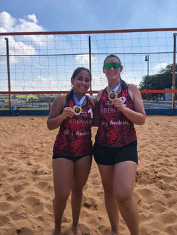 Copa Jaguariúna de vôlei de praia define duplas campeãs da primeira etapa.