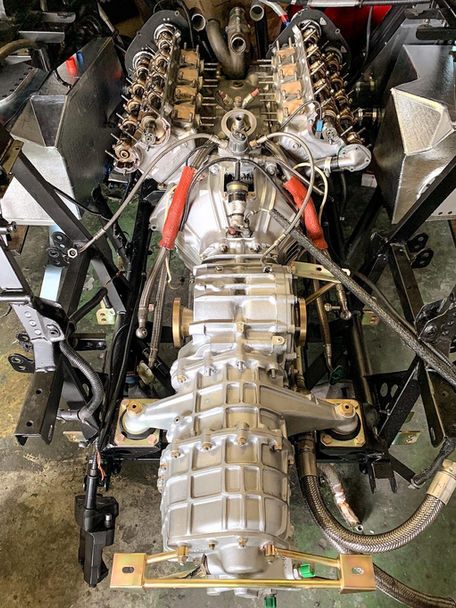 ナイトーオートエンジニアリング　Naito Auto Engineering Ferrari F40