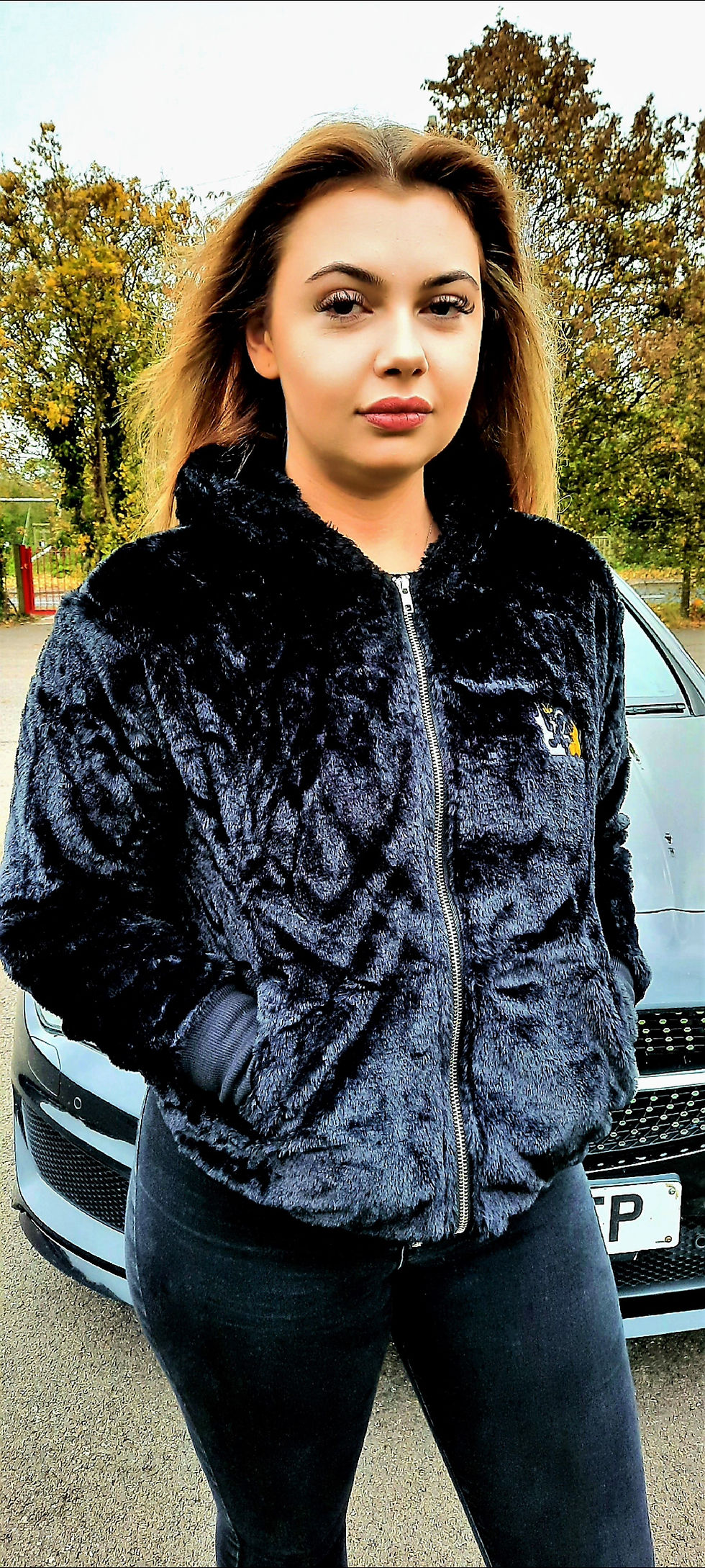 Thumbnail: R2R Womens Teddy Bear Jacket