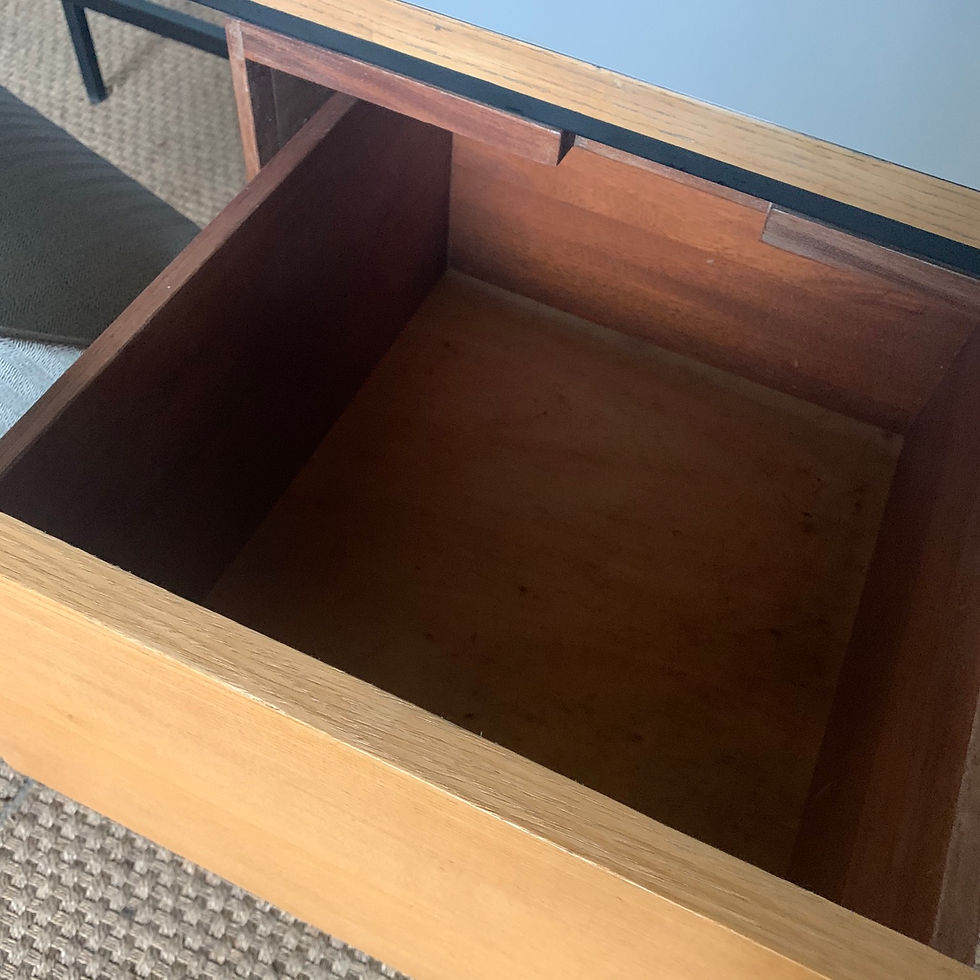 Miniature : Bureau moderniste de Pierre Guariche modele 620