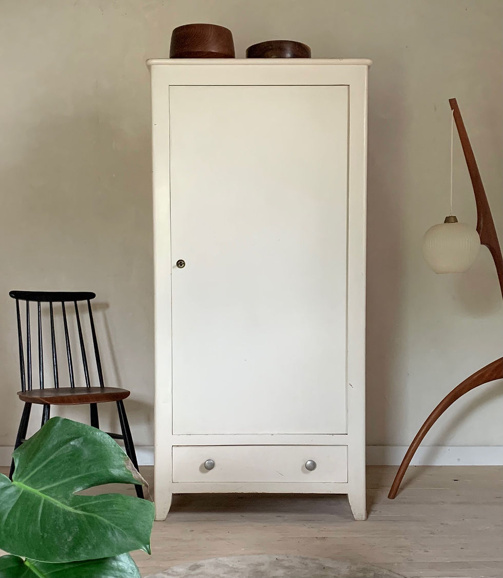 Armoire parisienne vintage 80 cm