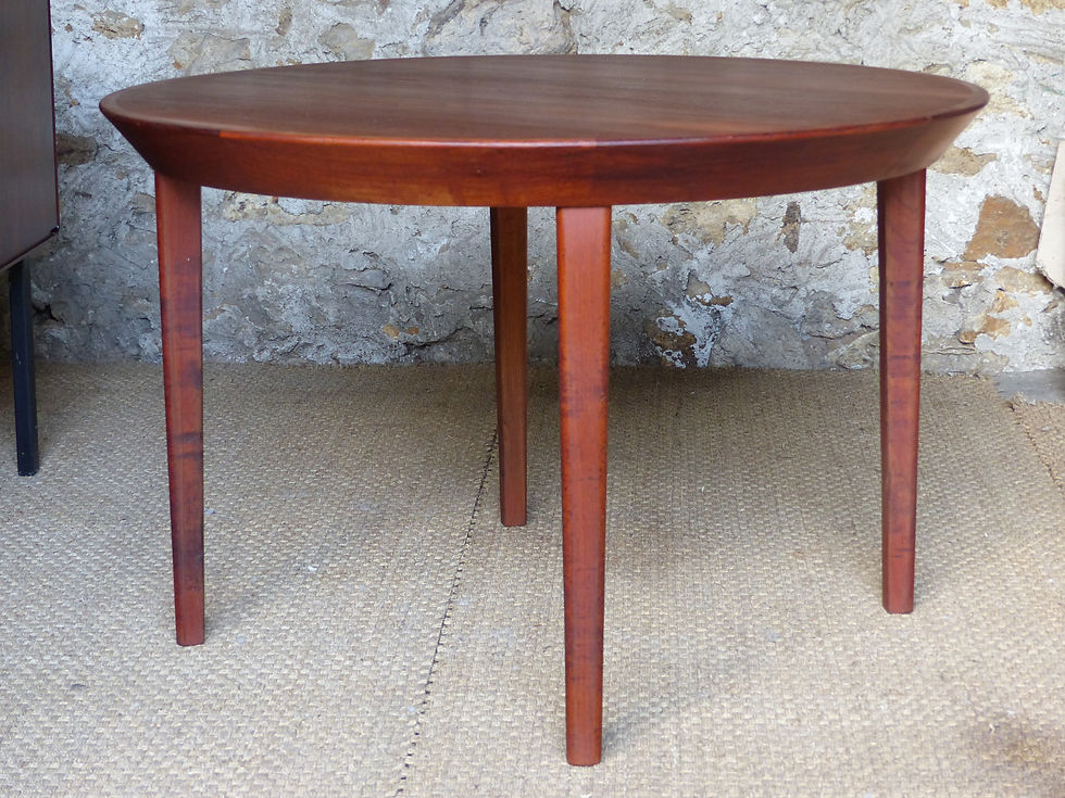 Miniature : Table scandinave vintage  en teck de Ole Hald