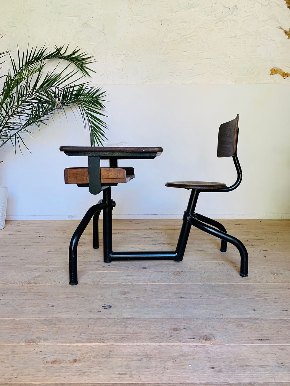 Miniature : Bureau vintage Jaques Hitier en chêne
