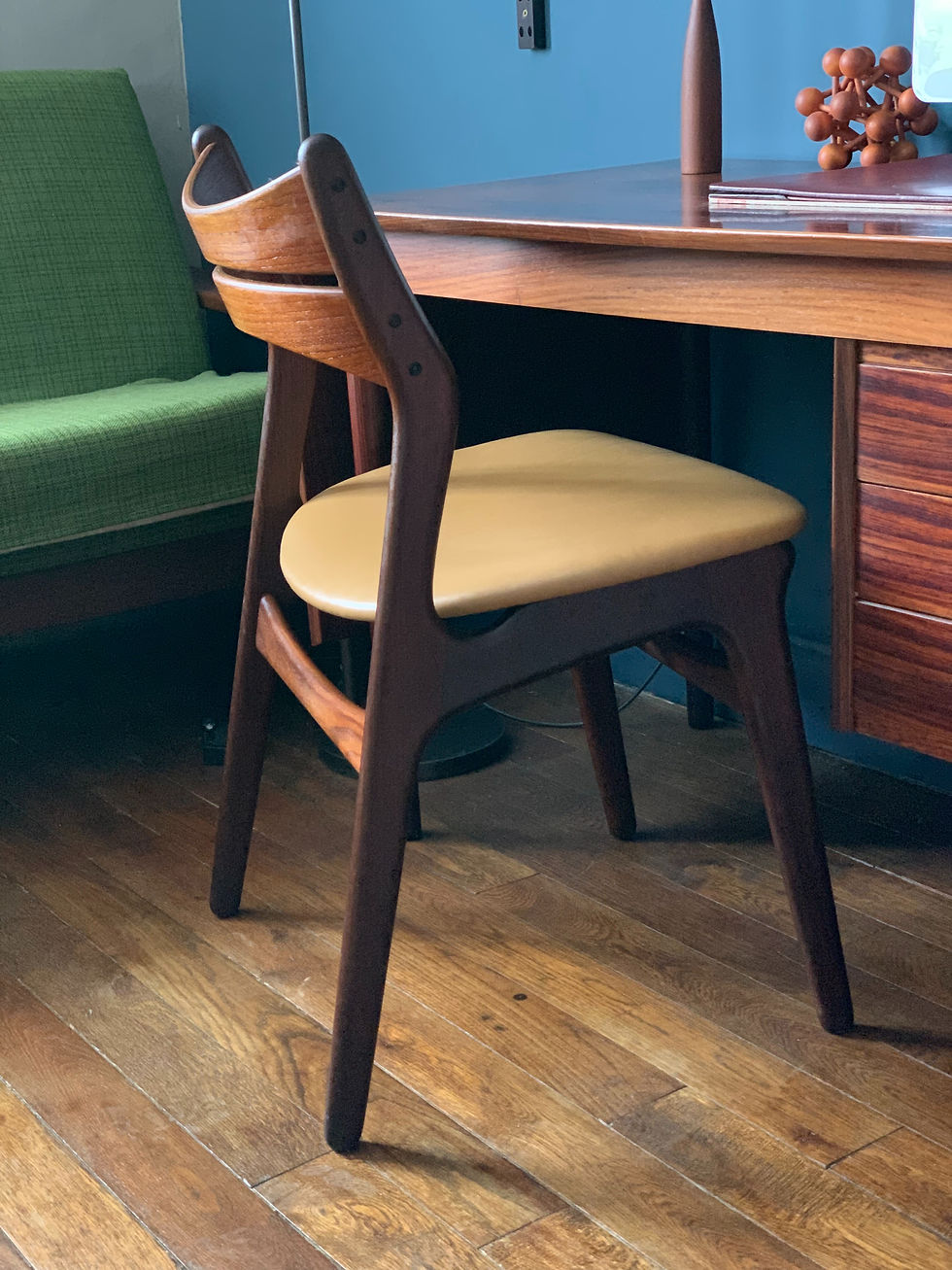 Chaise scandinave vintage Erik Buch modèle 310