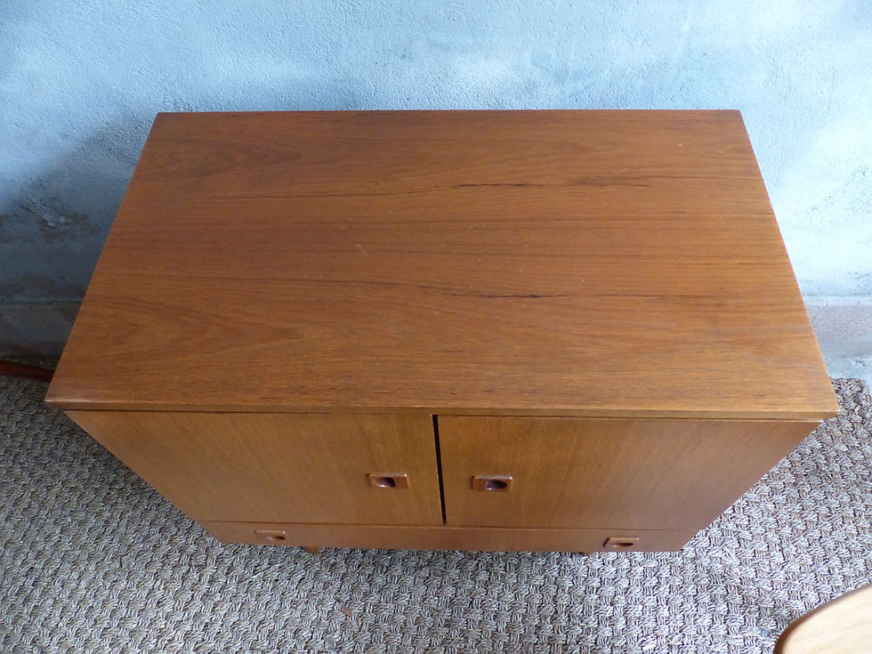 Miniature : Buffet scandinave vintage en teck