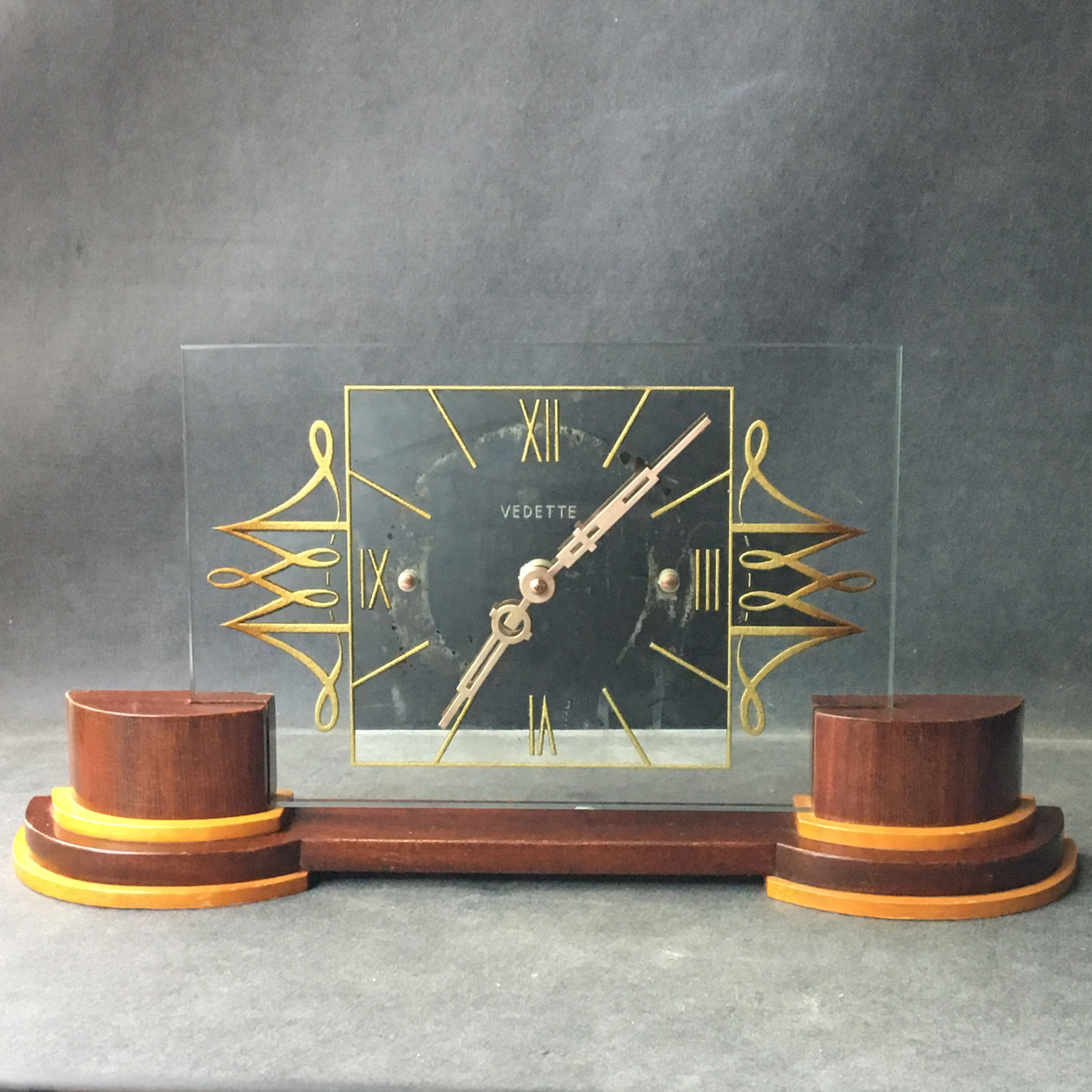 Horloge de table vintage