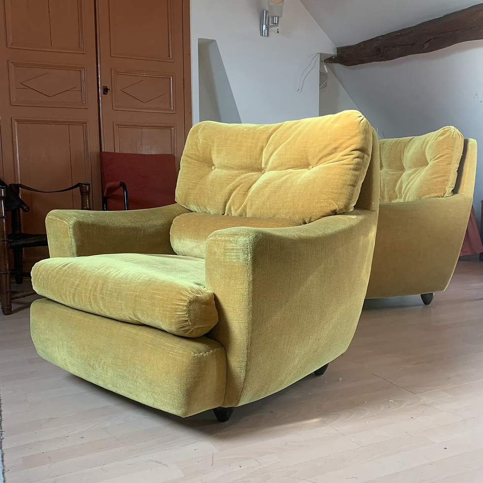 Miniature : Fauteuil velours  jaune moutarde vintage