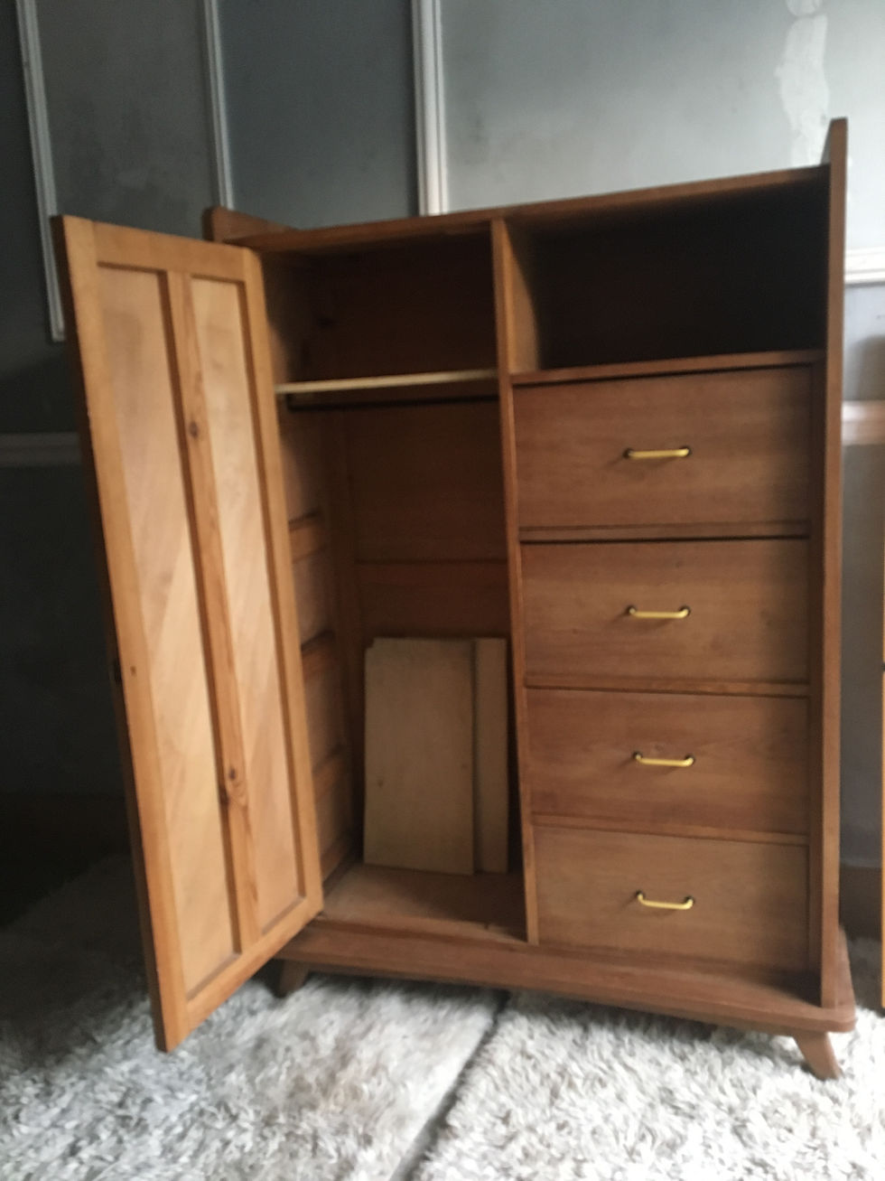 Miniature : Armoire vintage en  chêne - Penderie commode vintage
