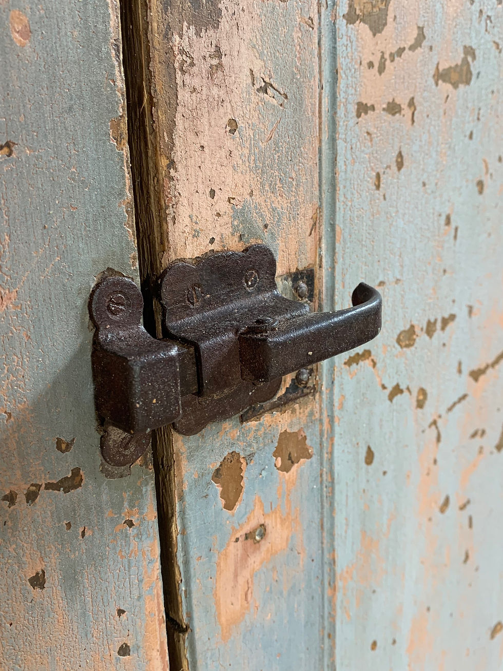 Miniature : Grand buffet parisien patiné 