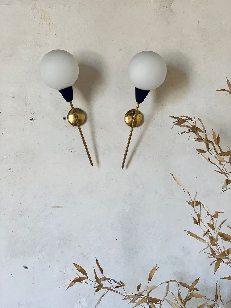 Miniature : Paire d’appliques murales vintage laiton et opaline