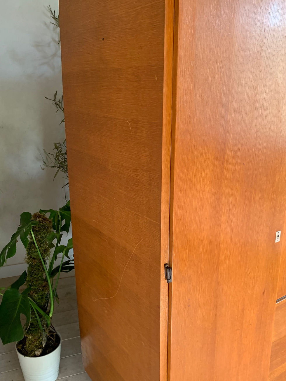Miniature : Armoire secrétaire vintage en chêne