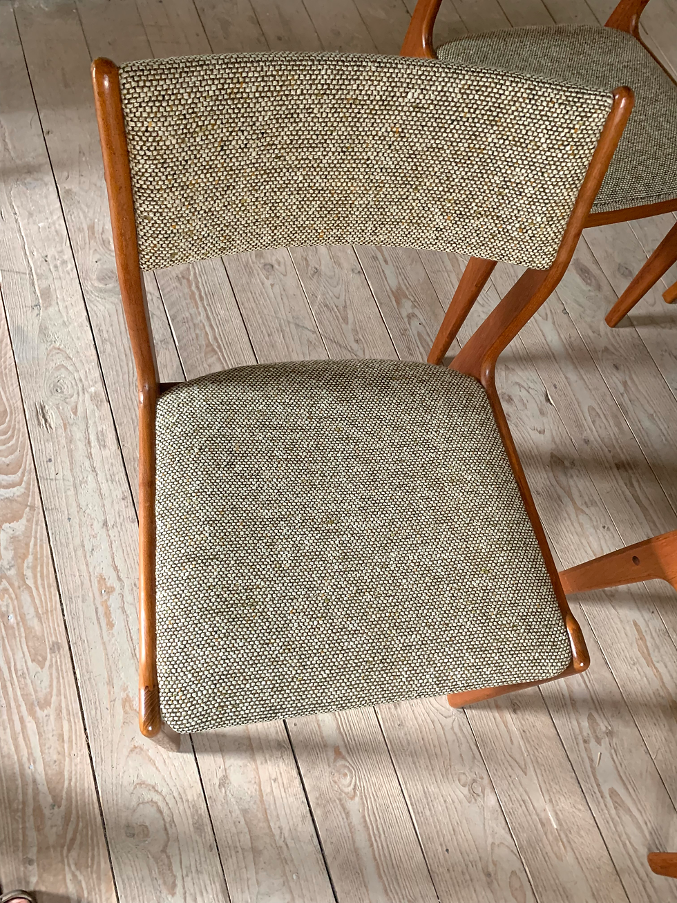 Miniature : Chaises vintage scandinave en teck