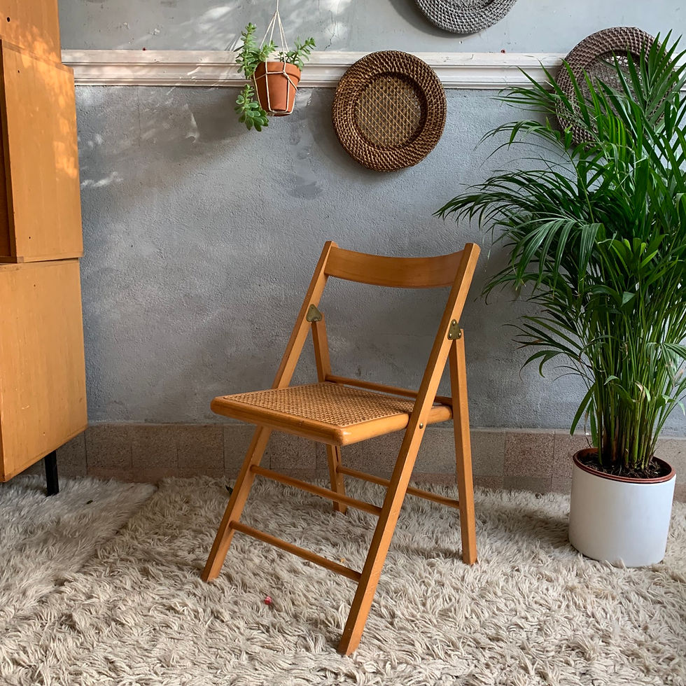 Miniature : Chaise vintage cannée pliante