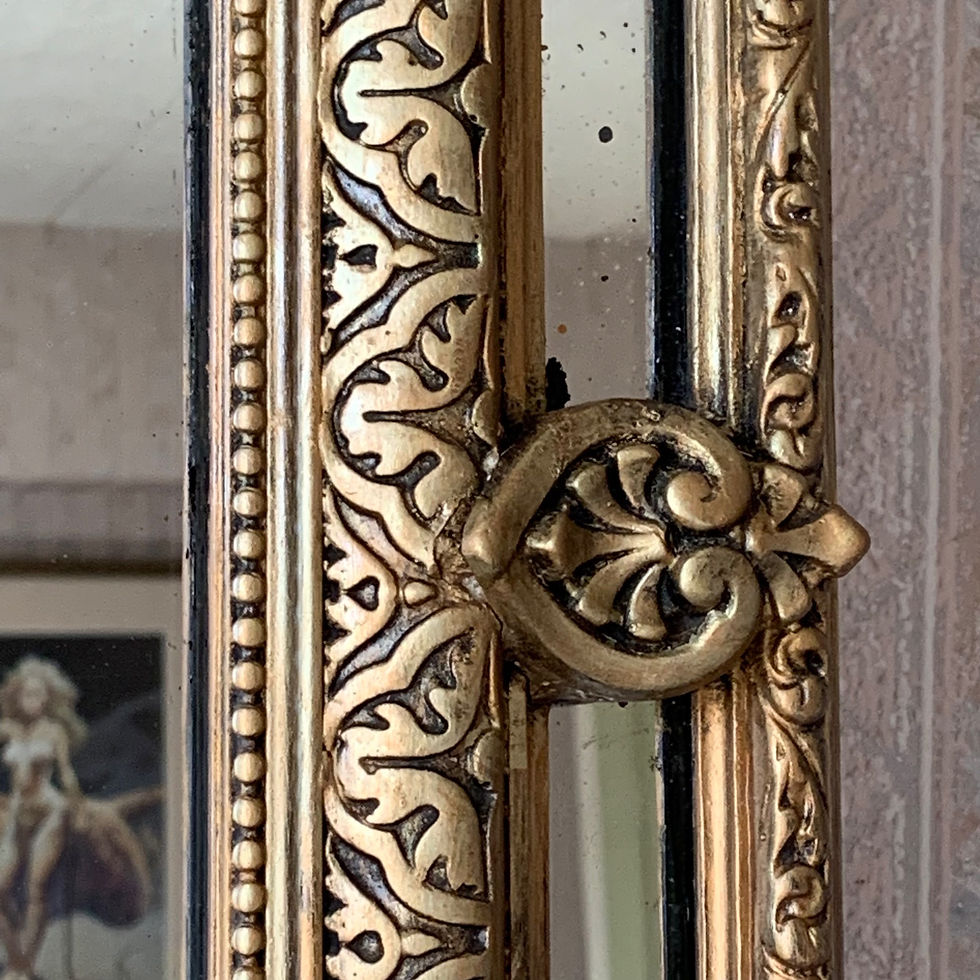 Miniature : Miroir antique doré à parclose aux dragons