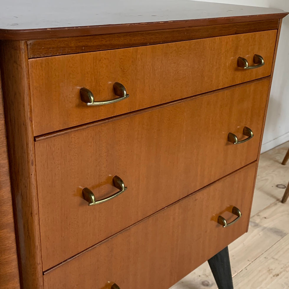 Miniature : Commode vintage pieds compas noirs