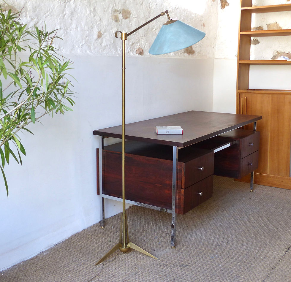 Miniature : Lampadaire tripode en laiton - Maison Lunel