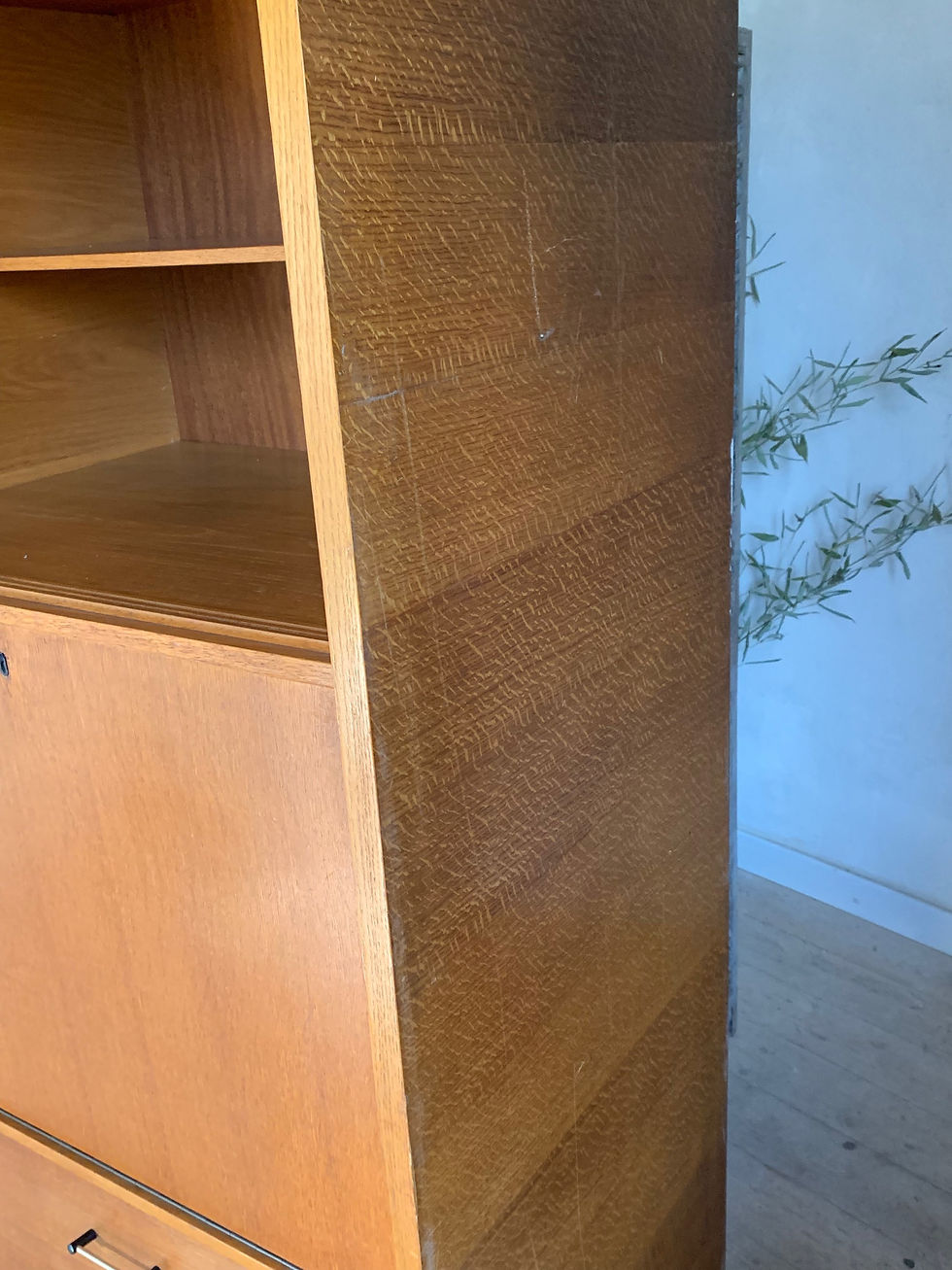 Miniature : Armoire secrétaire vintage en chêne