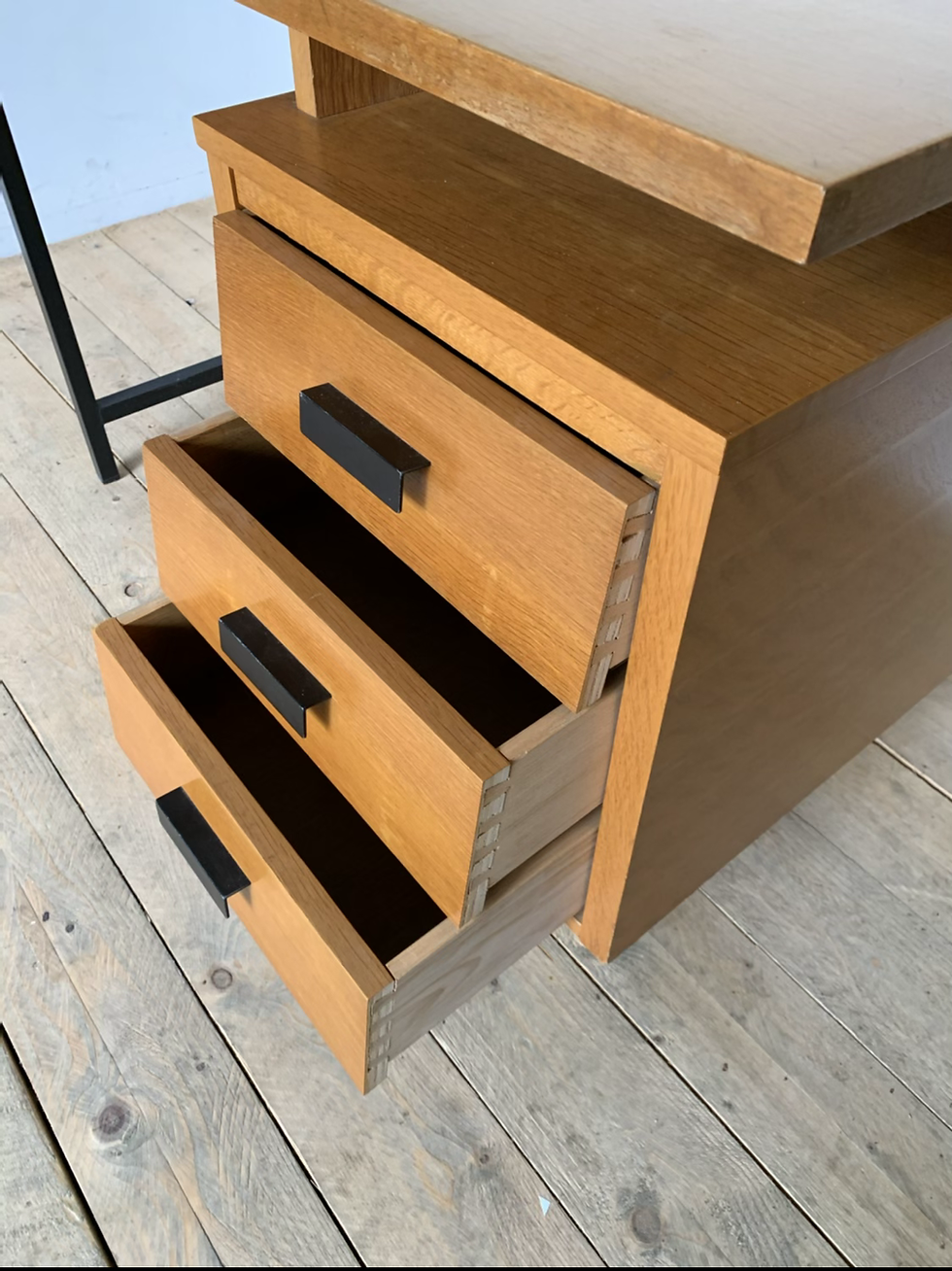 Miniature : Bureau vintage Pierre Paulin pour Thonet en chêne