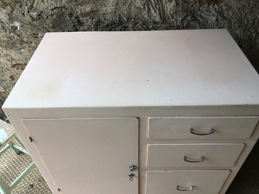 Miniature : Buffet vintage rose - commode