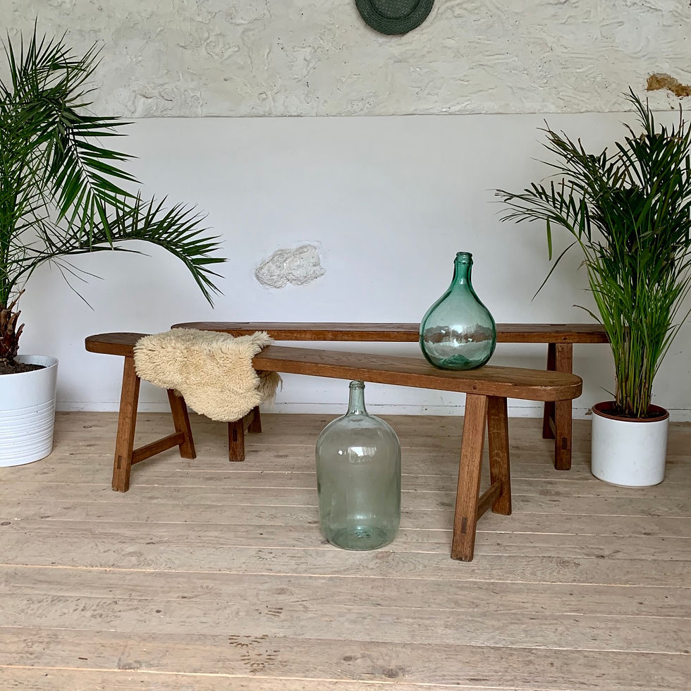 Miniature : Banc de ferme vintage en chêne massif - 2 disponibles 