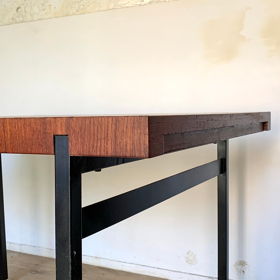 Miniature : Table de repas moderniste vintage en teck