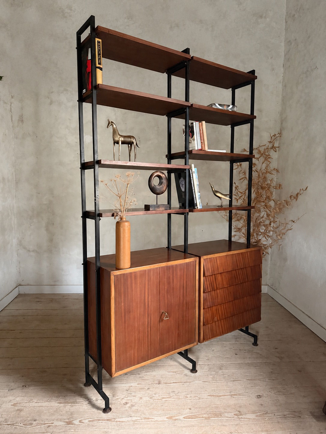 Bibliothèque filaire autoportante vintage métal et bois