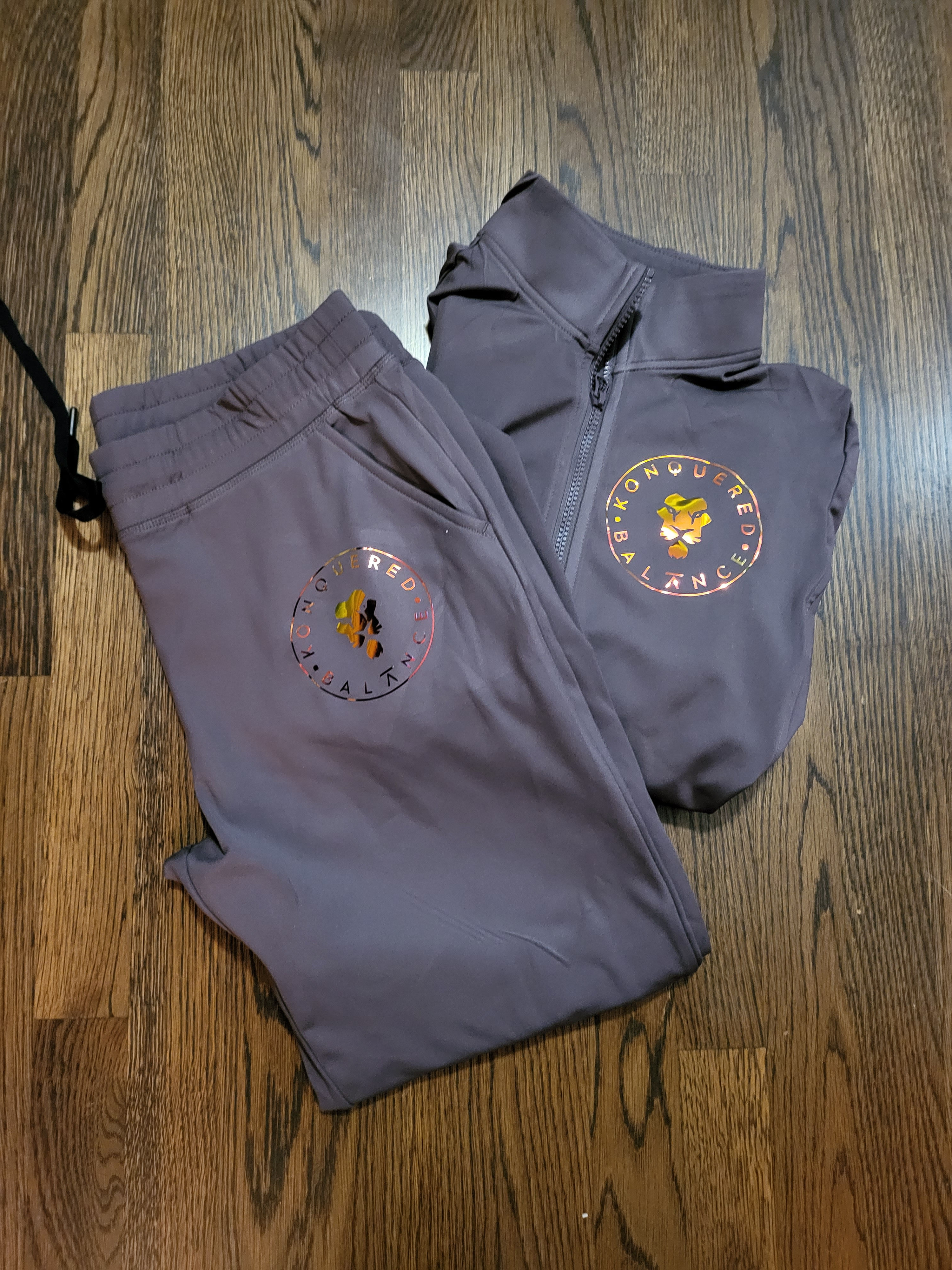 Women's Full Tech Sweatsuit