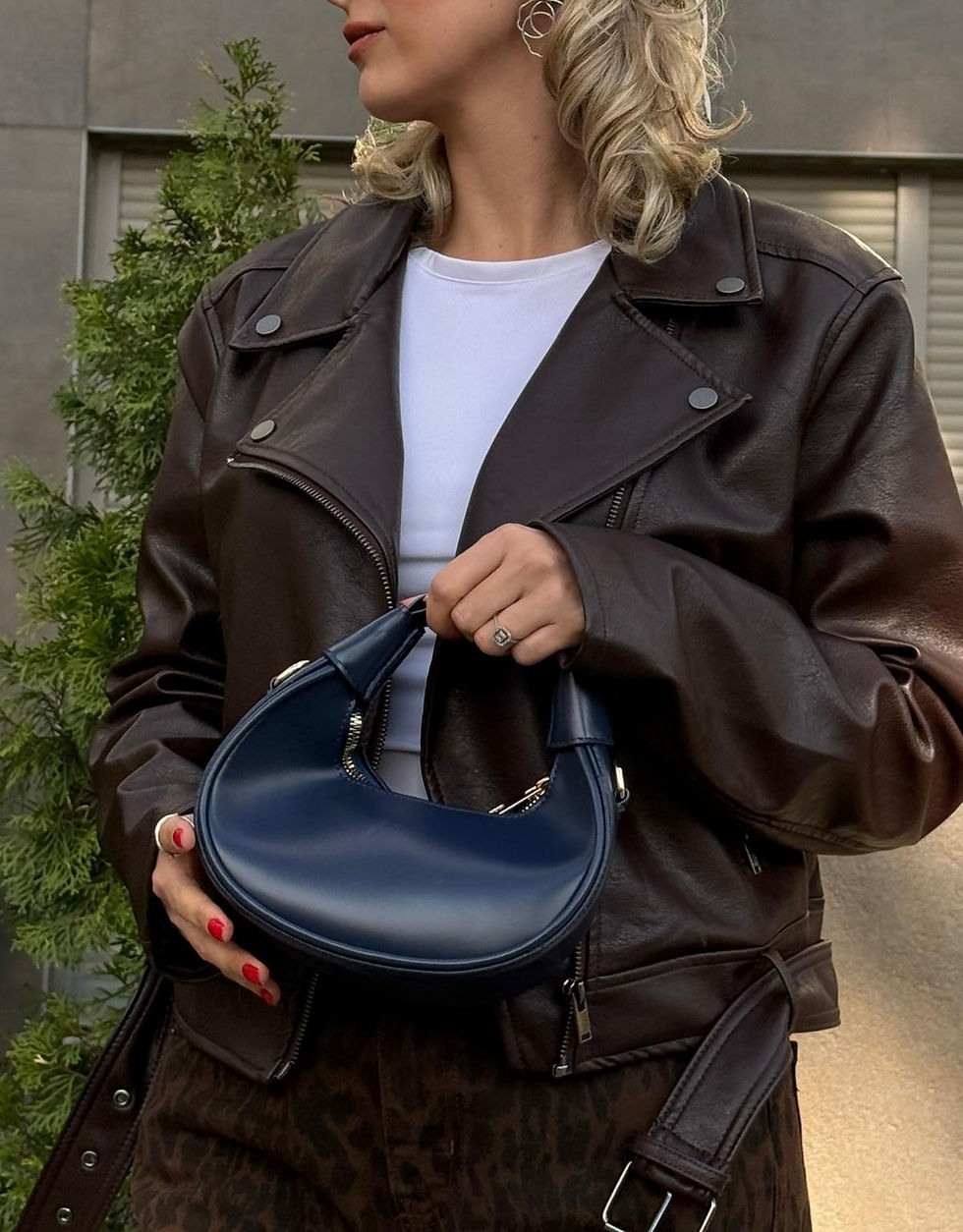 Küçük resim: BESU Luna Shoulder Bag – Suni Deri Yarım Ay Çanta