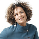 Muriel Altunaga Headshot-2.JPG