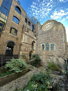Bishops palace clink street London England UK City street photography southbank queens walk Thames River walking tour