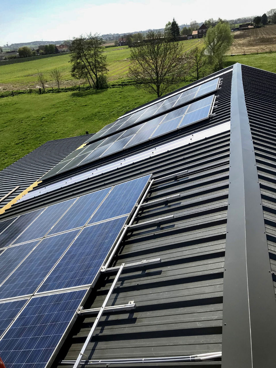 D Kortrijk - Roof met zonnepanelen