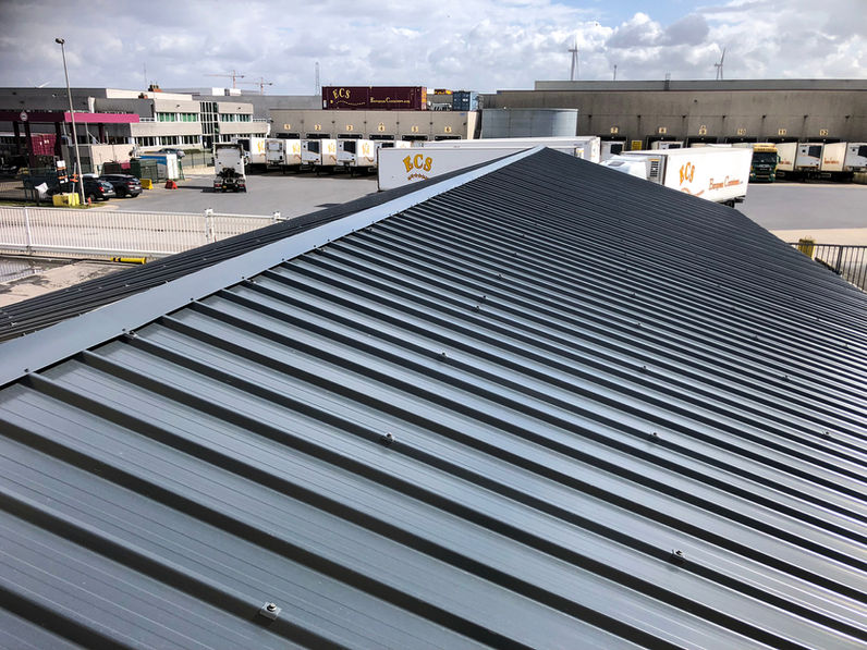 R D haven Zeebrugge - dak