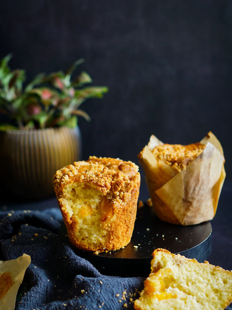 Perzik muffins met kaneel crumble