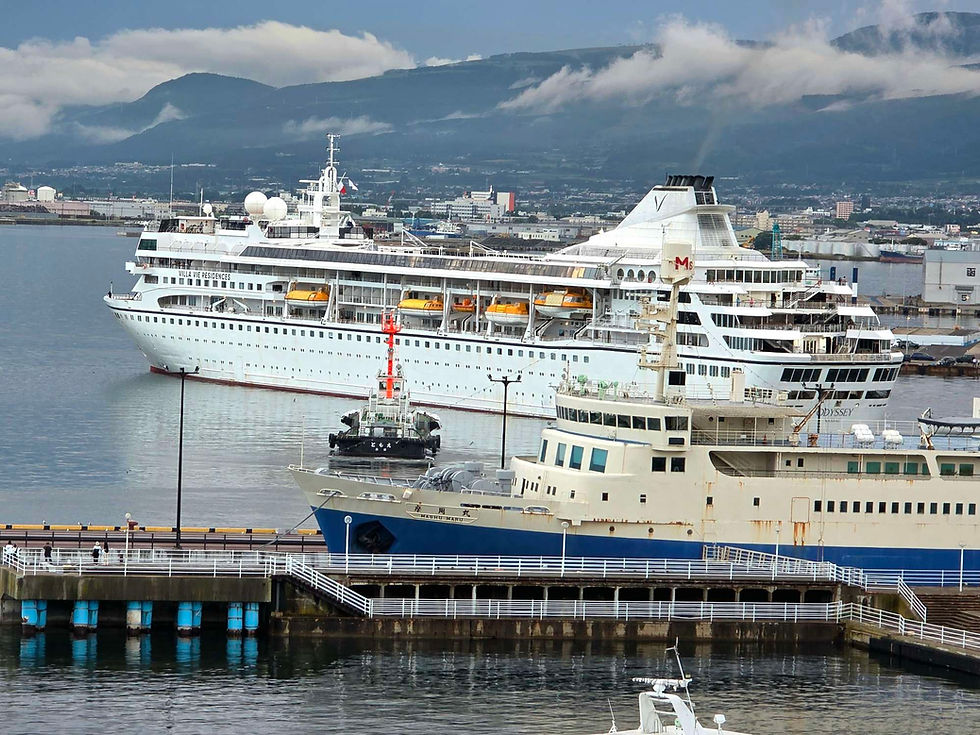 Watching the Odyssey depart while we stayed ashore was an awkward feeling