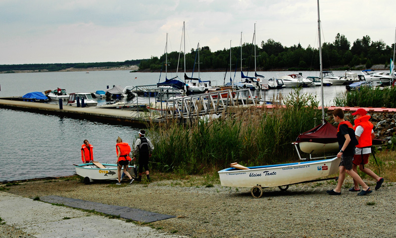 Schnupperkurs_Segeln_Wassersport_Gymnasium_Oberschule_Grundschule_Wassersportschule_Kalayaan_Andreas_Hompesch_Partwitzer_See