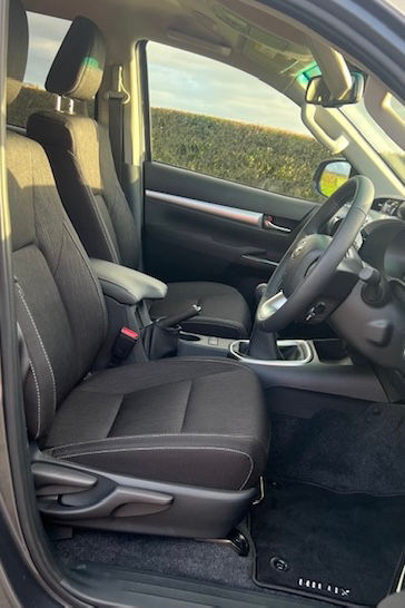 Thumbnail: 2025 75 PLATE TOYOTA HILUX 2.8D4d INVINCIBLE DOUBLECAB PICKUP 