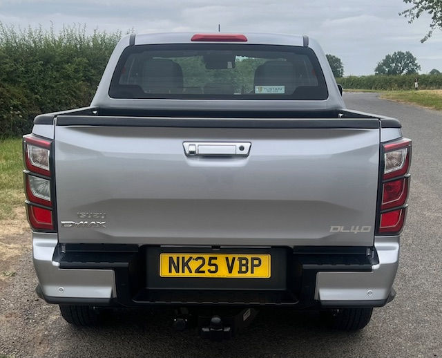 Thumbnail: 2025 ISUZU DMAX 1.9 TD DL40  DOUBLECAB PICKUP - IN STOCK