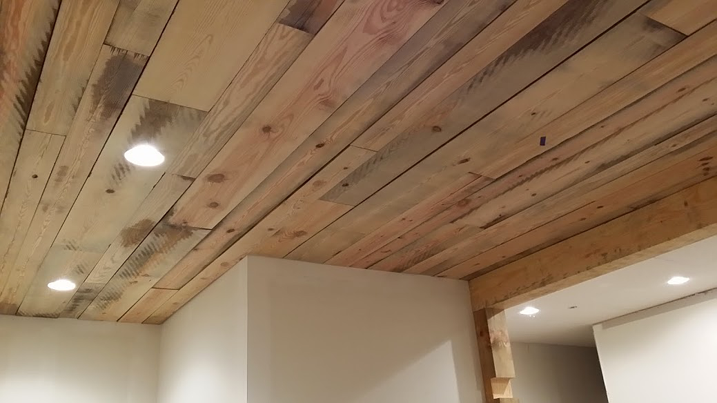 southern-reclaimed-salvage-barn-toney-alabama-rough-cut-pine-ceiling