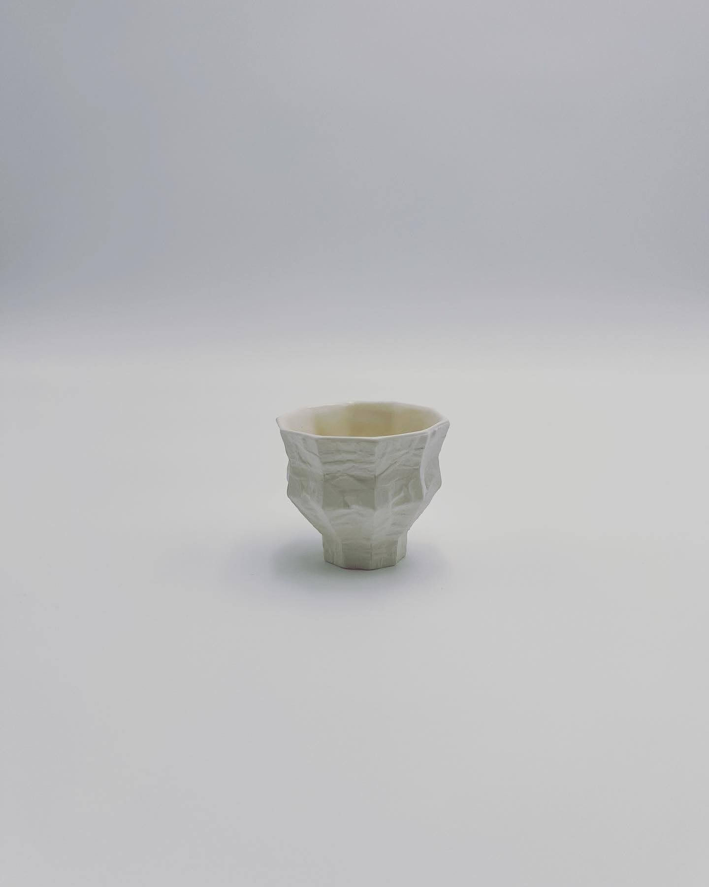 White Paper Sake cup (Water proof) by Yu Kanai