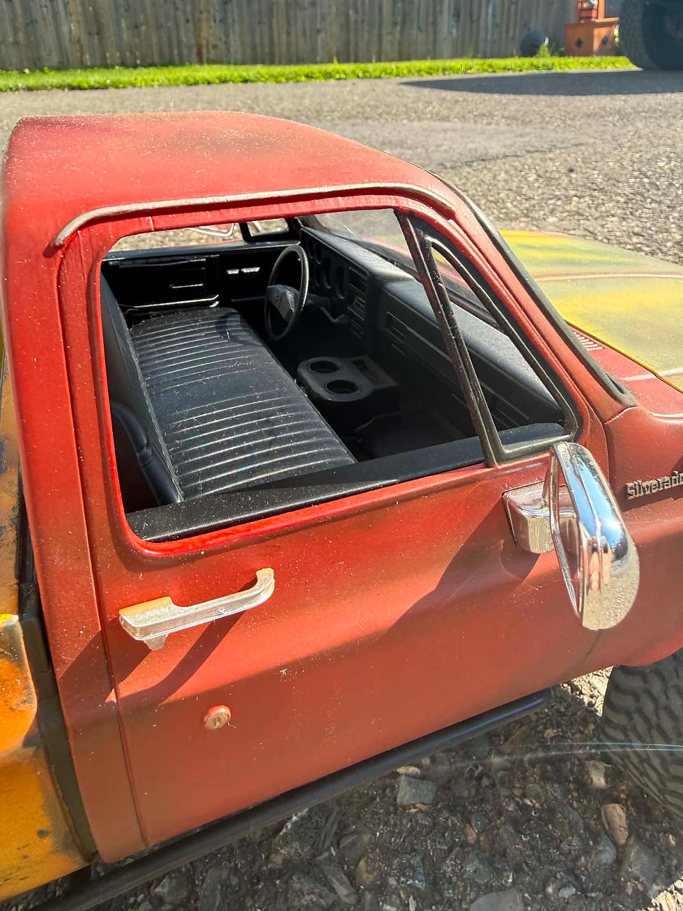 Thumbnail: High rise interior for 1/10 square body