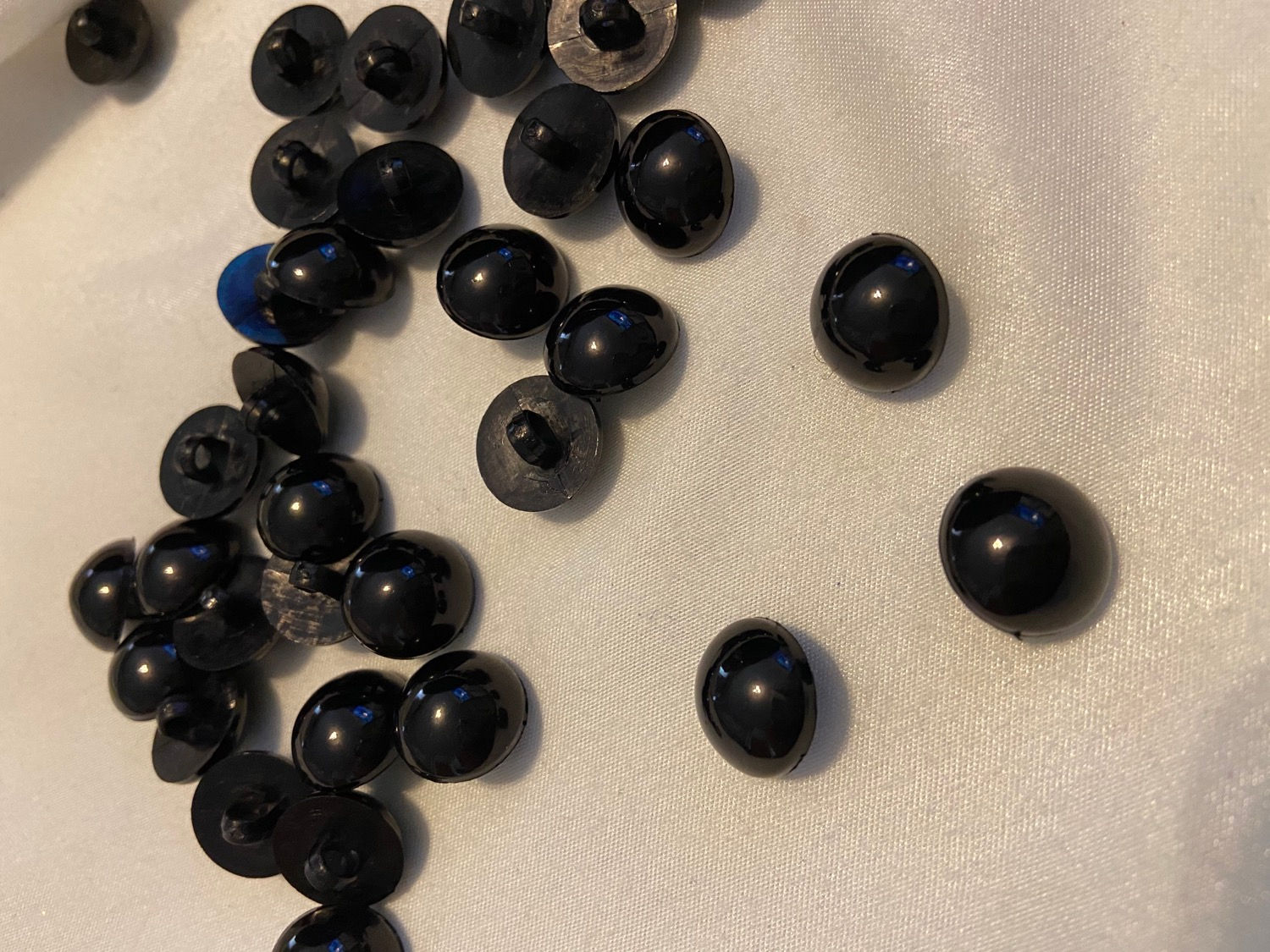 Classic Black Semi Pearl With Hook Buttons 
