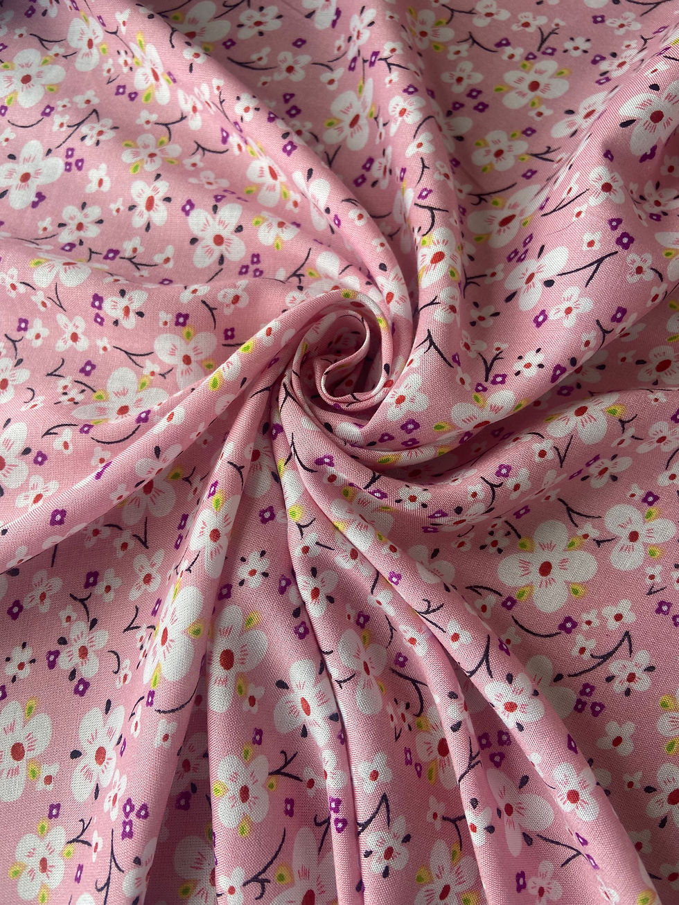 Soft Pink With White Toned Lily Style Designer Flowers 100% Woven Viscose