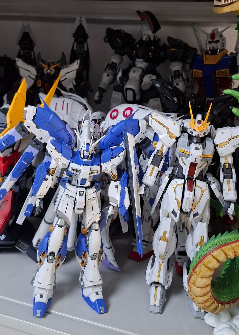 My Dear Workshop 導師分享大人的興趣收藏高達模型珍藏櫃，展現工藝製作背後的專注力與精密工序邏輯。