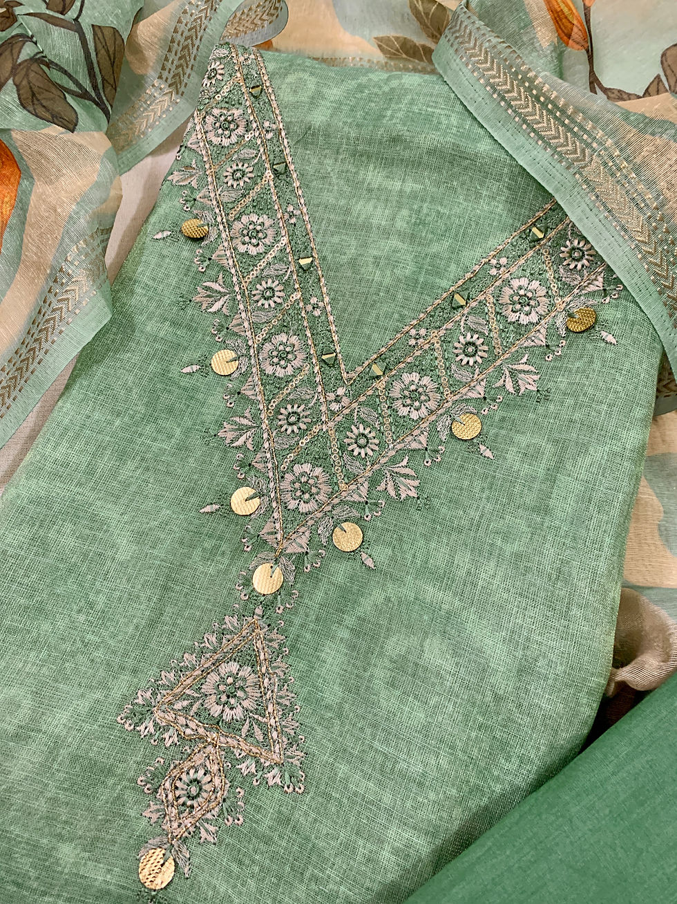 Thumbnail: Shimmer Linen Premium Suit Set (Green)